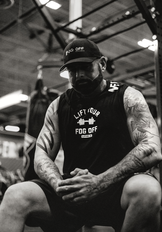 LIFT YOUR FOG OFF HOODED TANK